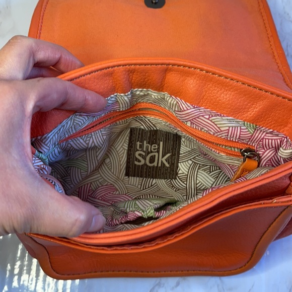 The Sak - Mini Messenger Shoulder Bag - Picture 9 of 13